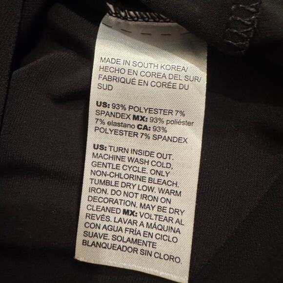 Chico's top black knit long sleeve square neck with beaded cuffs Sz 1 US Med - Picture 9 of 9